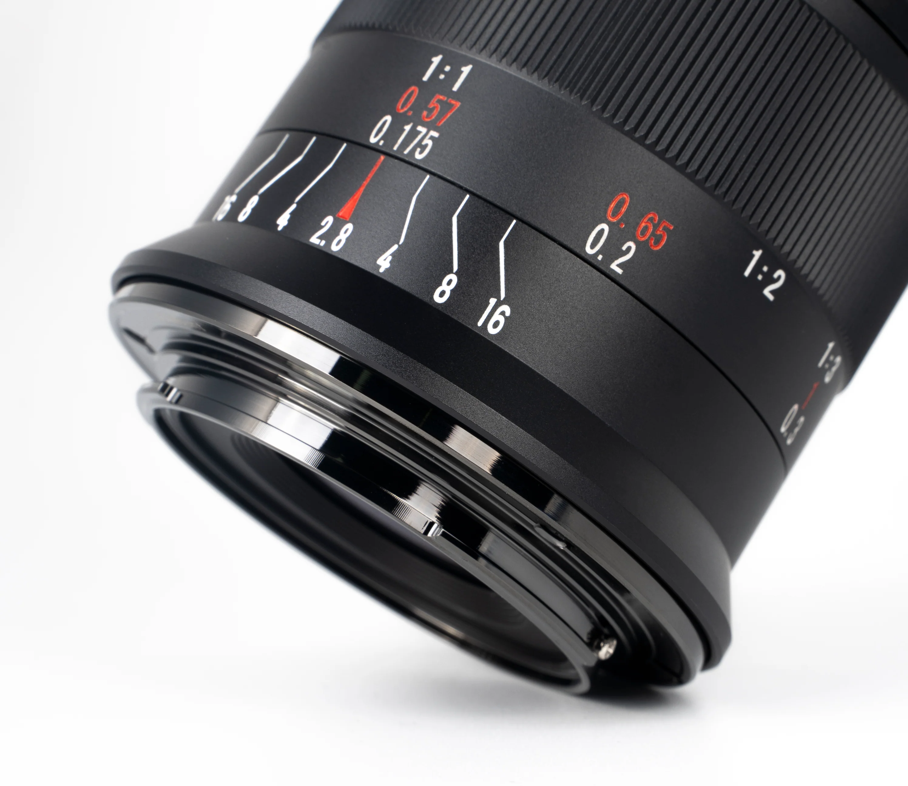 MF 60mm f/2.8 Mark II APS-C lens for E/EOS-R/FX/M43/Z/L - Image 6